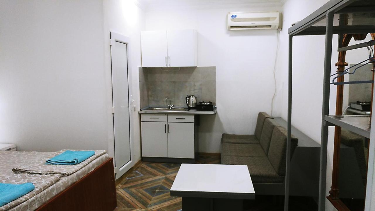 Rrooms Old City Apartment Tbilisi Exteriör bild